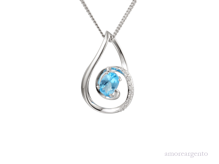 With a Twist Necklace