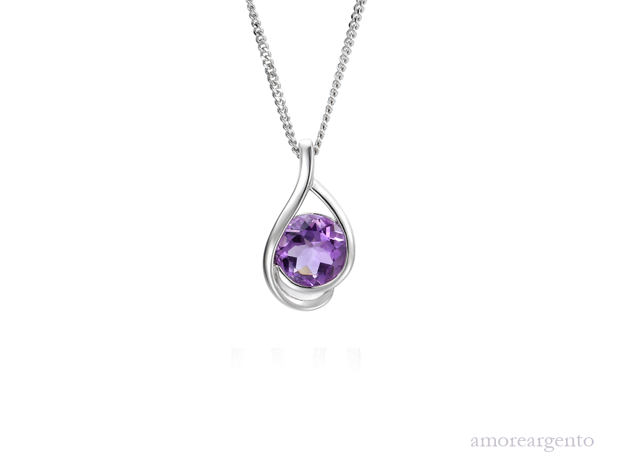 Viola Necklace
