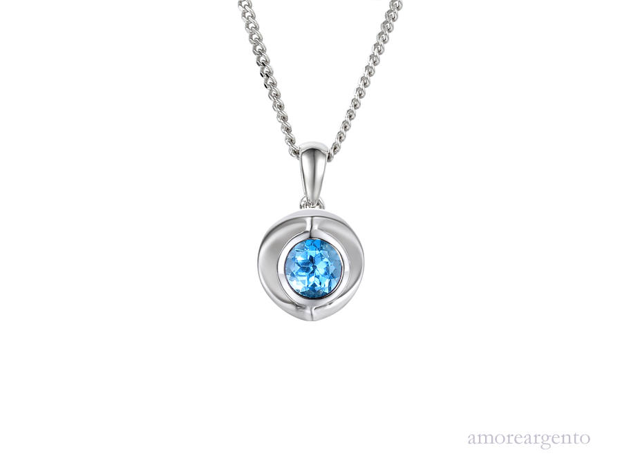 Vivid Blue Necklace 