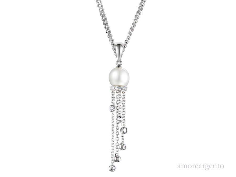 Tassel Pearl Necklace