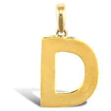 Initial pendant in gold