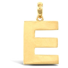 Initial pendant in gold