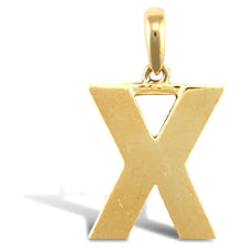 Initial pendant in gold