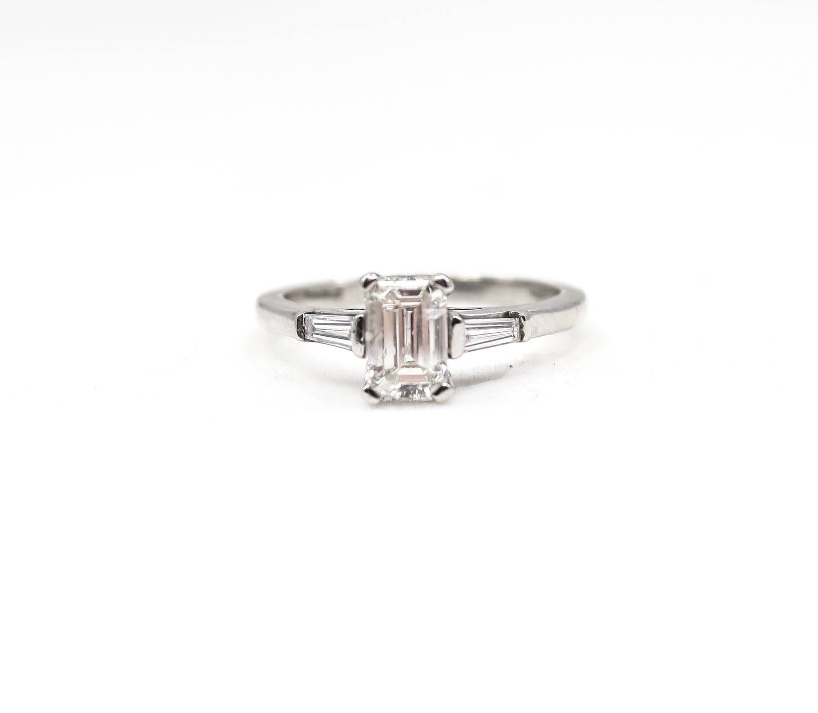 Three stone diamond ring
