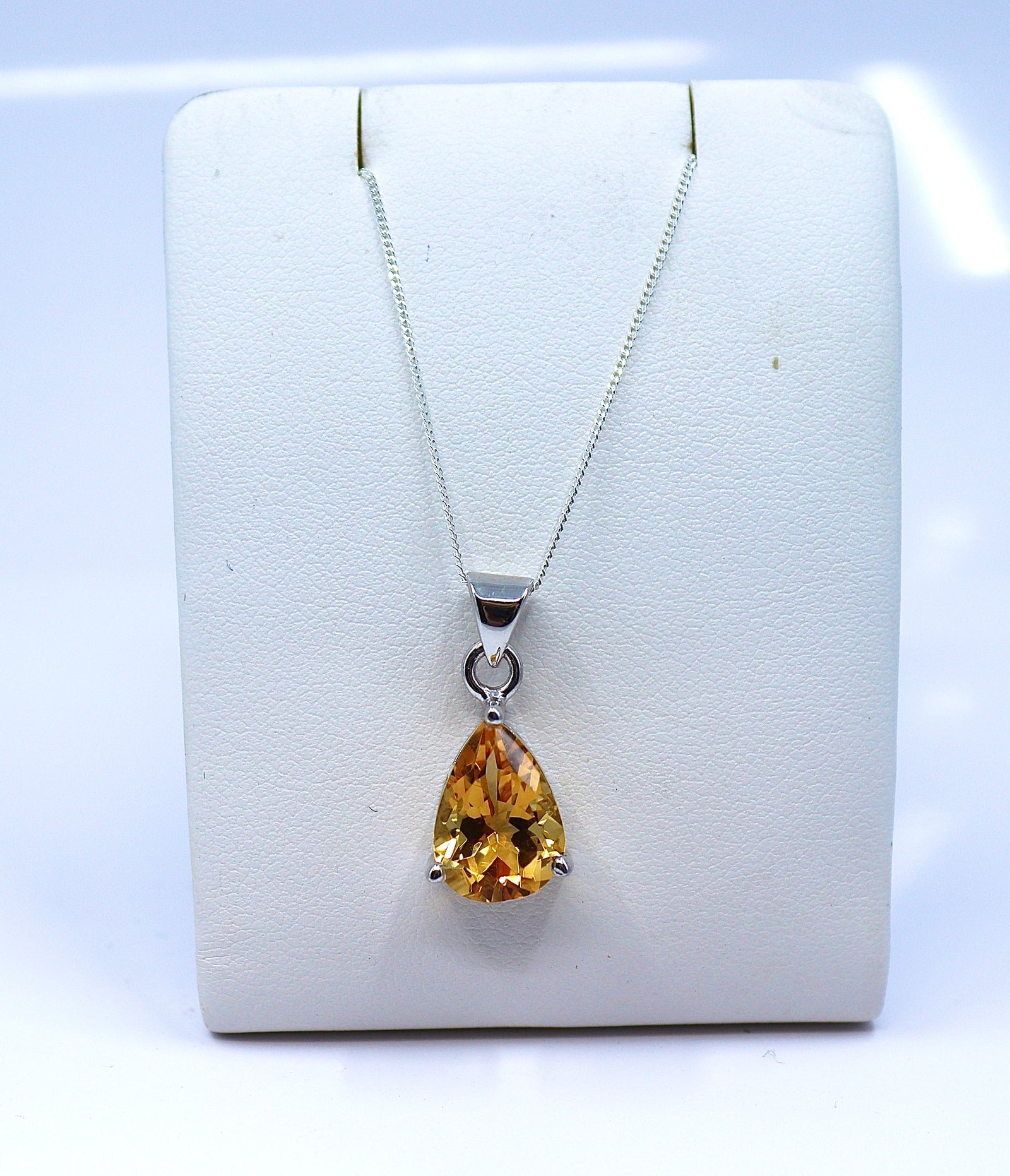 Citrine pendant